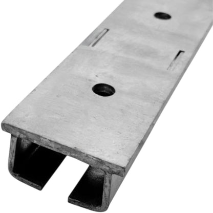 C Profil 50x30 mm Montage Laufschiene, geschweißt Stahl feuerverzinkt mit Bohrung