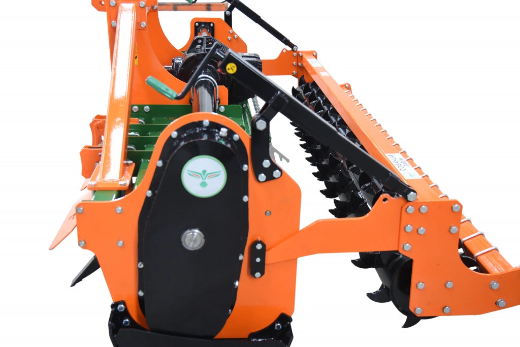 Rotationsfräse 300 cm lang für professionelle Bodenbearbeitung