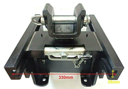 Attelage de remorque de tracteur réglable en hauteur